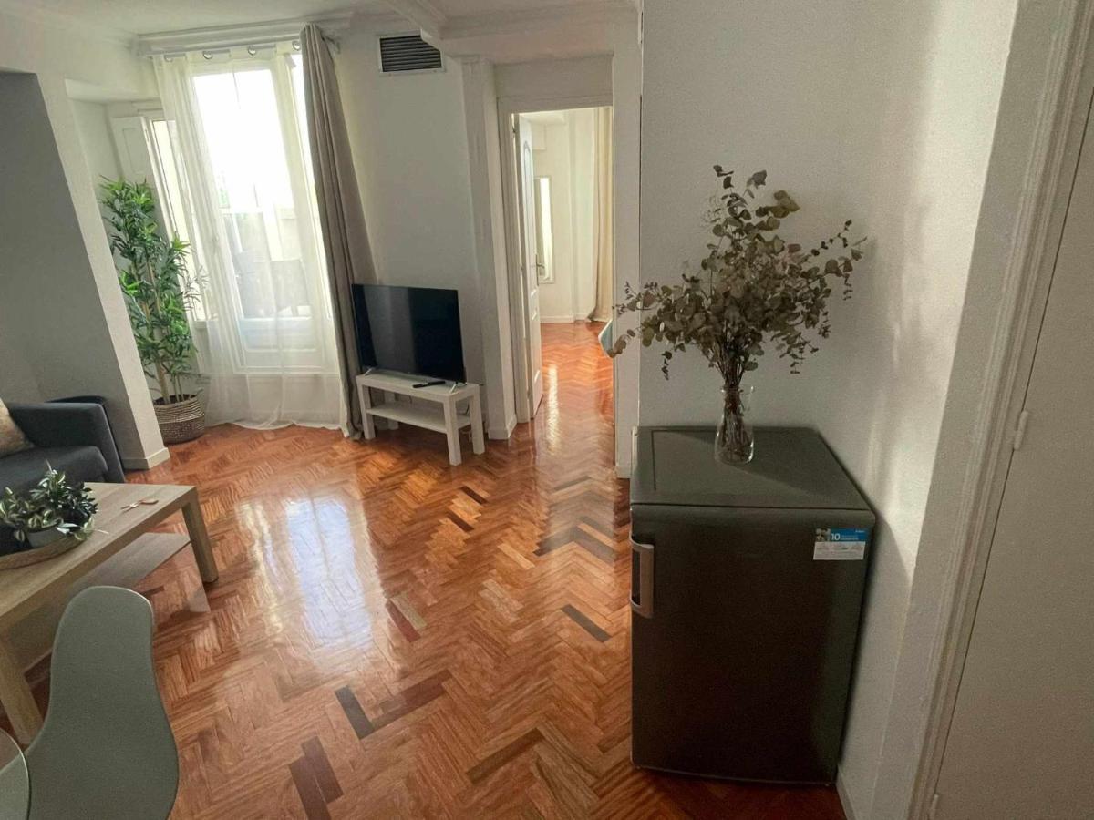 Apartamento Con Terraza Y Vistas Alcalaretiro Madrid Extérieur photo